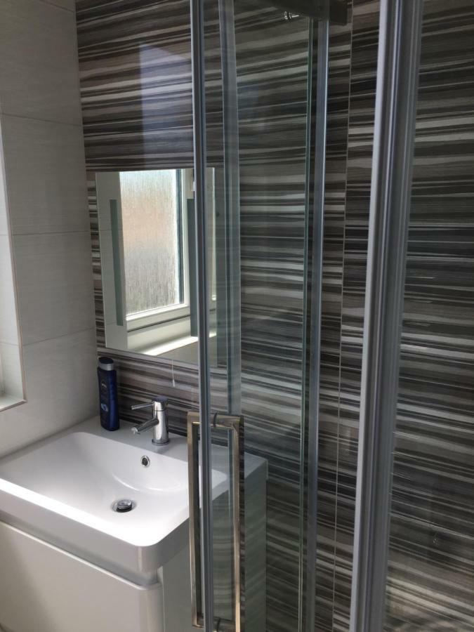 Rushden Vacation Home Хендон Экстерьер фото